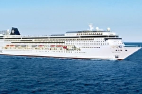 https://static.traveltek.net/cruisepics/local_shipimages_large/1782983242.jpg