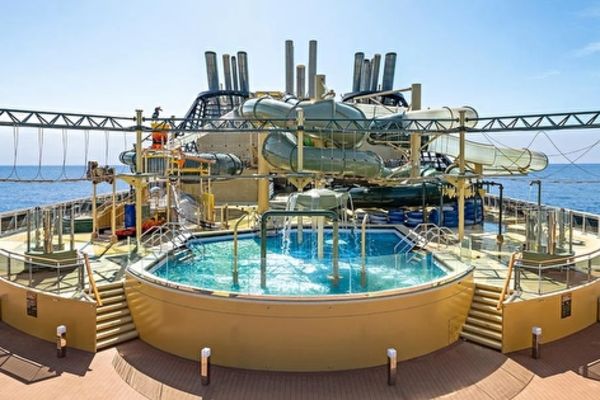 https://static.traveltek.net/cruisepics/local_shipimages_large/1782985584.jpg