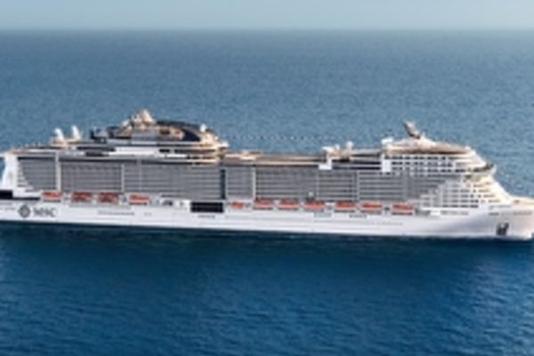 https://static.traveltek.net/cruisepics/local_shipimages_large/1782985628.jpg