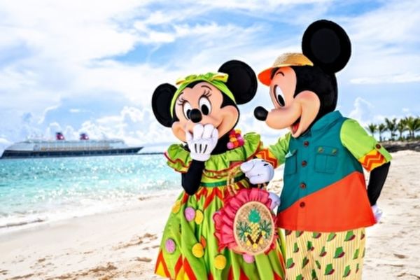 https://static.traveltek.net/cruisepics/local_shipimages_large/1784022177.jpg