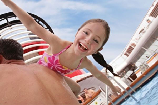 https://static.traveltek.net/cruisepics/local_shipimages_large/1784027196.jpg