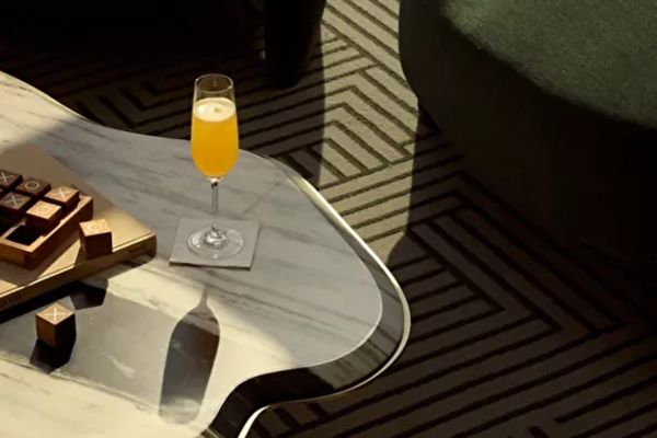 https://static.traveltek.net/cruisepics/local_shipimages_large/1784538272.png