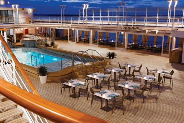 https://static.traveltek.net/cruisepics/local_shipimages_large/1784633375.jpg
