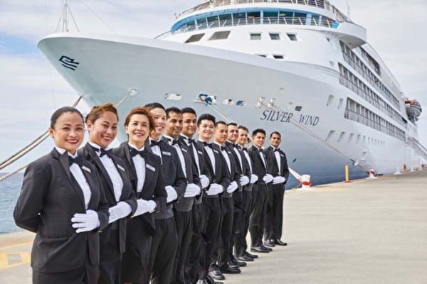 https://static.traveltek.net/cruisepics/local_shipimages_large/1784708478.jpg