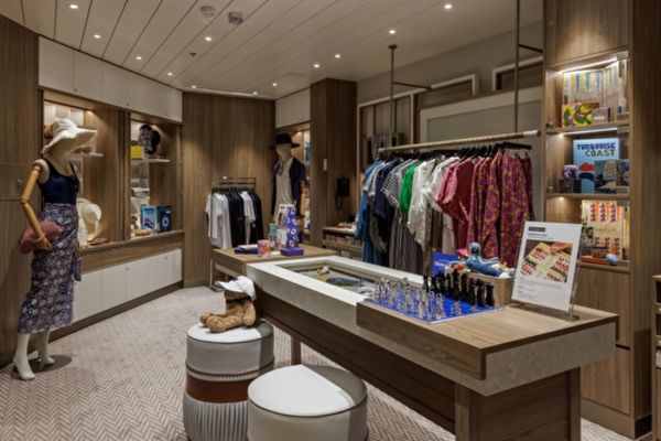 https://static.traveltek.net/cruisepics/local_shipimages_large/1784720417.jpg