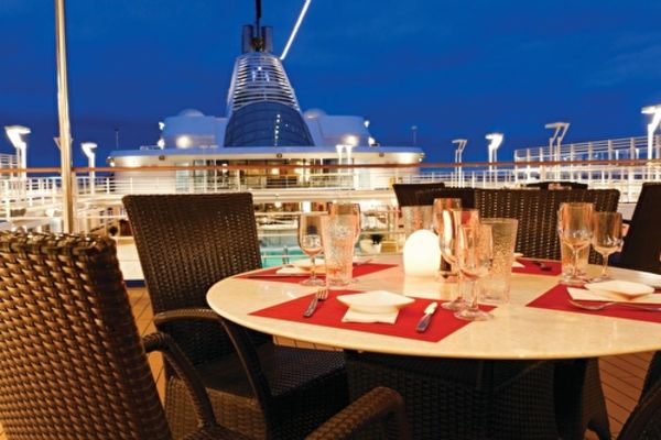 https://static.traveltek.net/cruisepics/local_shipimages_large/1784721963.jpg