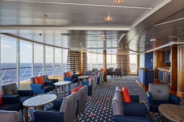https://static.traveltek.net/cruisepics/local_shipimages_large/1784725024.jpg