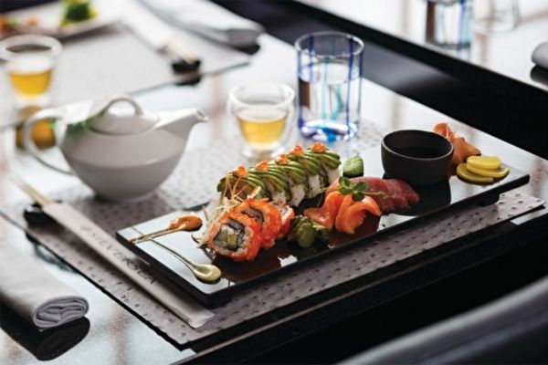 https://static.traveltek.net/cruisepics/local_shipimages_large/1784734872.jpg