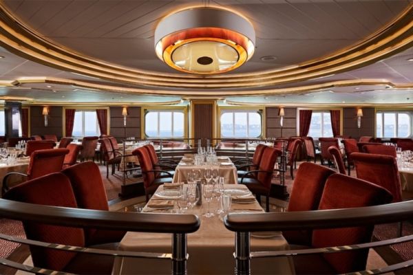 https://static.traveltek.net/cruisepics/local_shipimages_large/1784735312.jpg