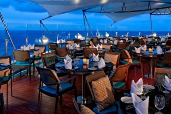 https://static.traveltek.net/cruisepics/local_shipimages_large/1784799410.jpg