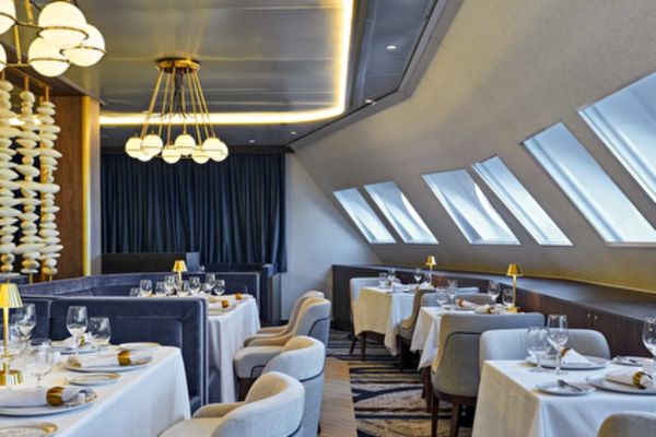 https://static.traveltek.net/cruisepics/local_shipimages_large/1784893443.png