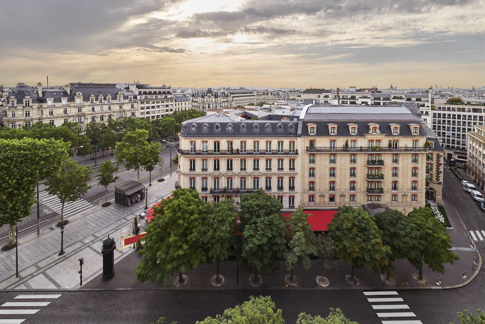 Hotel Barrière Fouquet's Paris luxury hotel Paris France