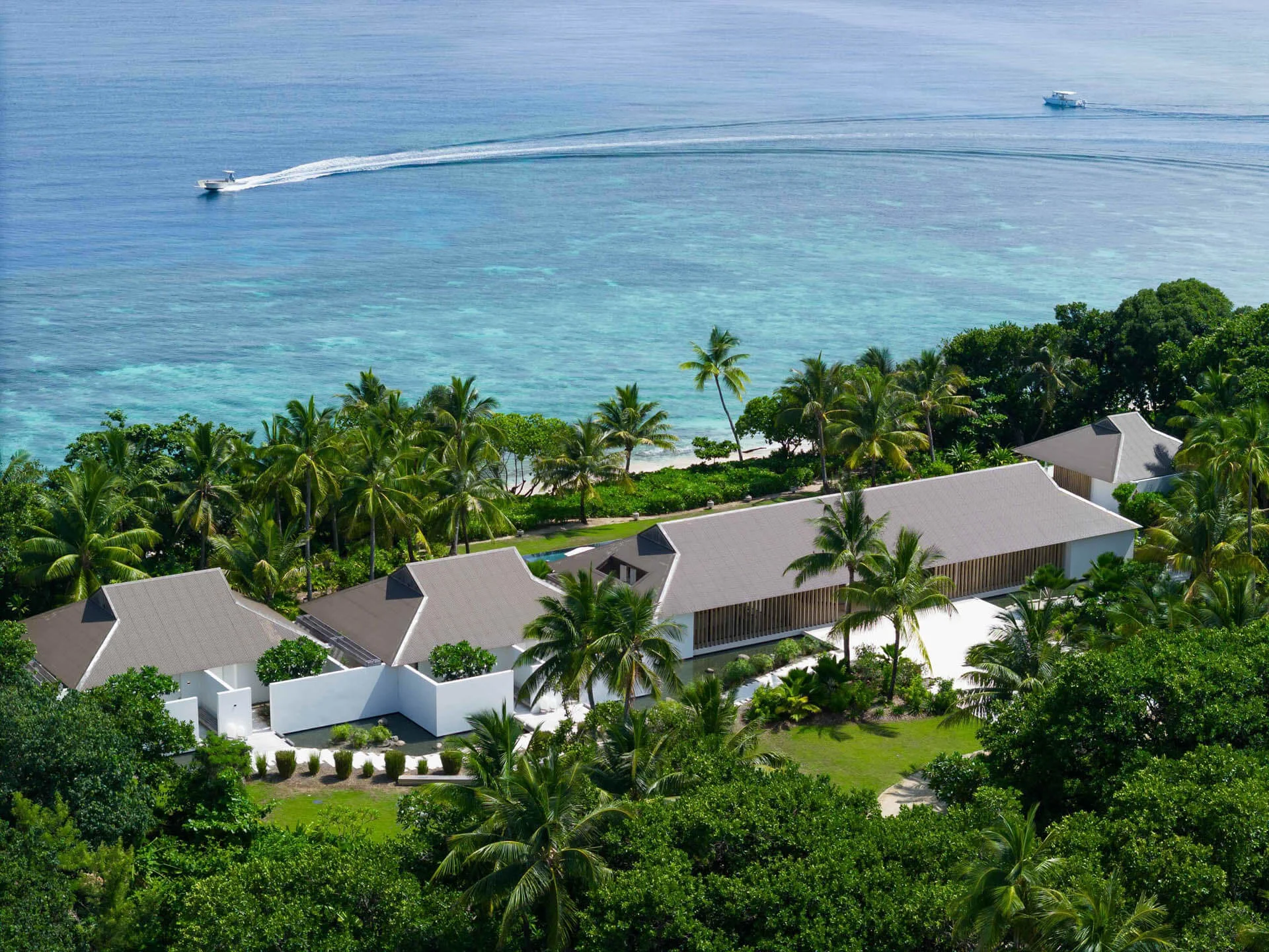 VOMO Island Fiji luxury hotel Mamanuca Islands Fiji