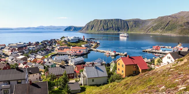 Travel Associates luxury travel Hurtigruten Norway in a Nutshell