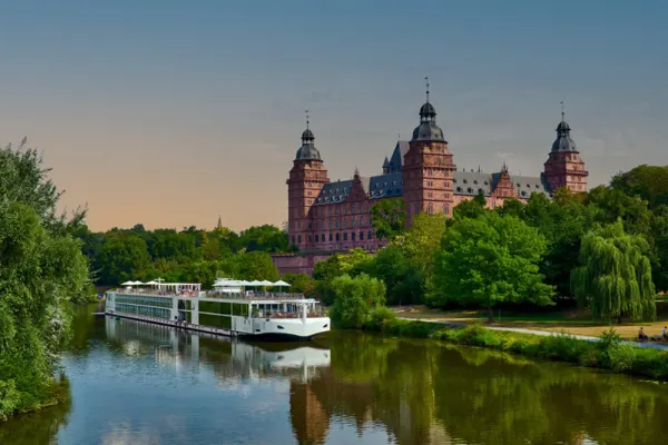 Viking River