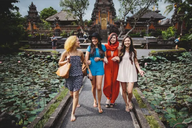 Travelshoot: When Selfies Won't Cut It luxury travel
