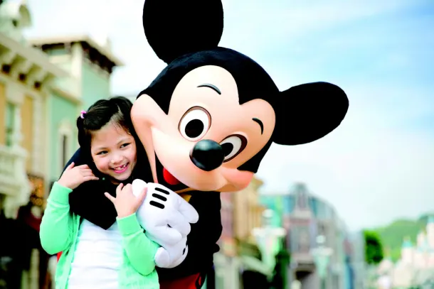 Exploring Magical Hong Kong Disneyland luxury travel