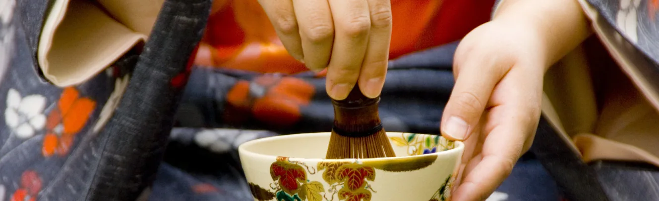 A Japanese Tea Ceremony: Drinking Matcha with a Maiko luxury travel