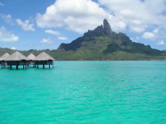 4 reasons to take a romantic holiday to Tahiti luxury travel