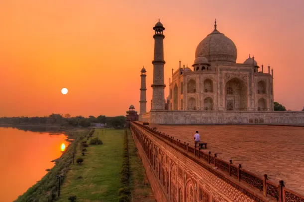 Great Train Journeys: The Maharajas' Express luxury travel