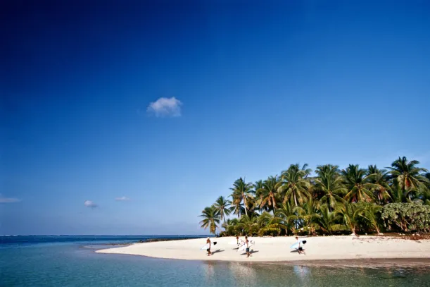18 Reasons To Visit The Philippines luxury travel