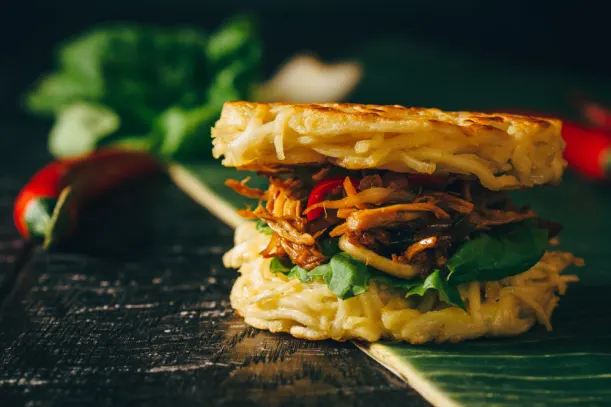 Asian Night Markets Bring Old & New Tastes To The USA luxury travel