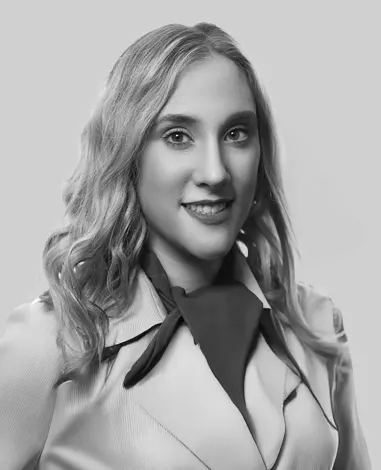 Elise Bradbury Profile Image