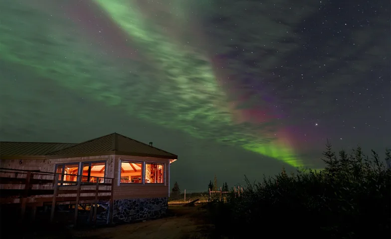 Nanuk Polar Bear Lodge luxury hotel Canada