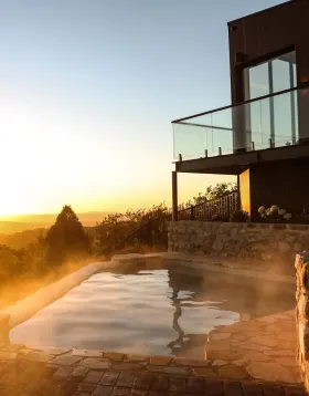 Sequoia Lodge Adelaide Hills luxury hotel South Australia