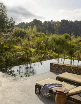 Silverback Suite Pool 