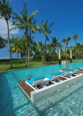Club Med Bali resort style pool 