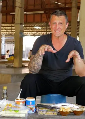 Chef Duncan preparing Thai food 