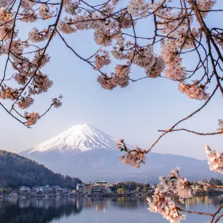 See Mount Fuji during a luxury travel holiday to Japan