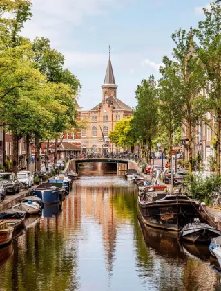 Luxury Travel: Bloemgracht canal in Amsterdam, Netherlands