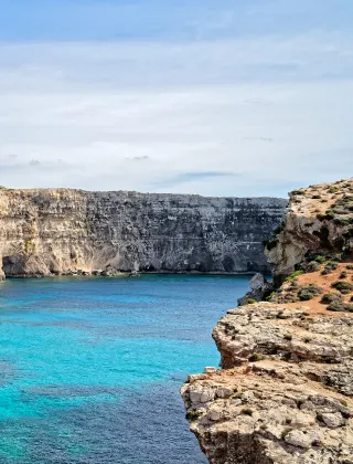 Malta_Header_Desktop_Comino Island.jpg