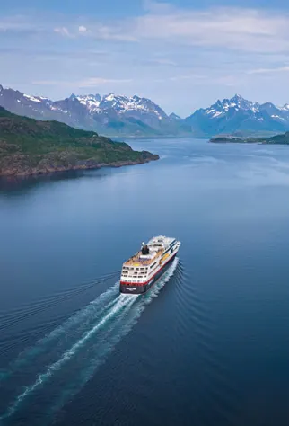 Travel Associates luxury travel Hurtigruten Norway in a Nutshell