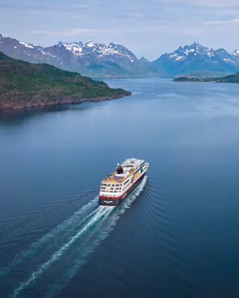Travel Associates luxury travel Hurtigruten Norway in a Nutshell