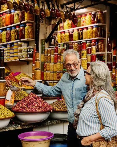 Luxury travel: Tour Listing