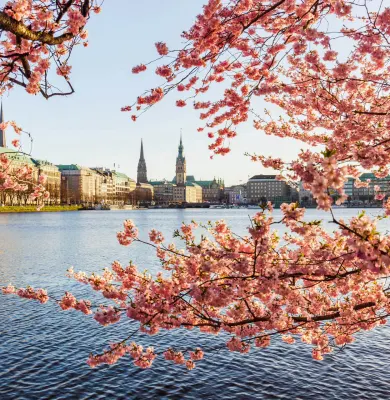 Luxury Travel: Binnenalster in Hamburg