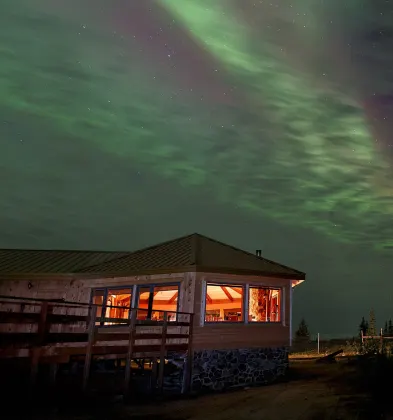 Nanuk Polar Bear Lodge luxury hotel Canada