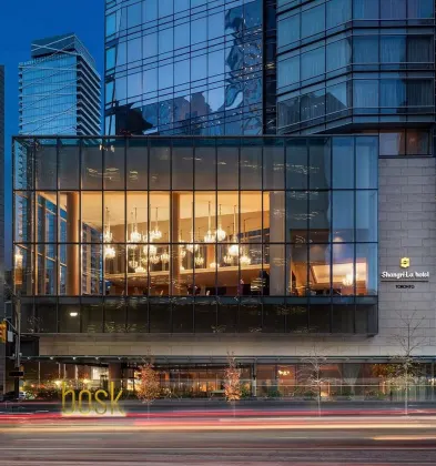Shangri-La Toronto luxury hotel Canada