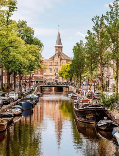 Luxury Travel: Bloemgracht canal in Amsterdam, Netherlands