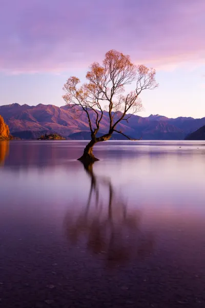 Lake Wanaka, luxury travel holiday, New Zealand