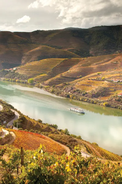 Portugal_Para2_POI3_Douro Valley.jpg