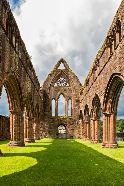 Scotland Luxury holiday POI 3 Para 1 