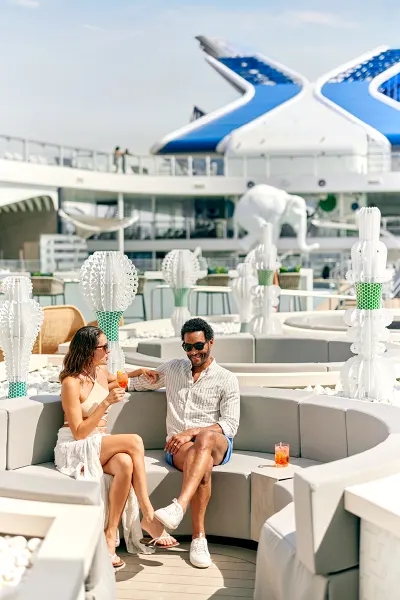 TA25216_Premium Cruise Multi-Partner Campaign_OCT25_Web_Celeb POI Small.jpg