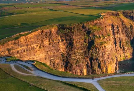 Fill Your Heart with Ireland: Wild Beauty, Rich Flavour, and Timeless Charm Banner