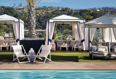 Curated stays for your next USA getaway banner