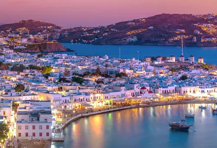 Wave Season 2026: Cruise Guide For the Modern Family Banner