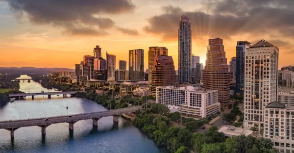 Melbourne to Dallas premium economy Class Airfare